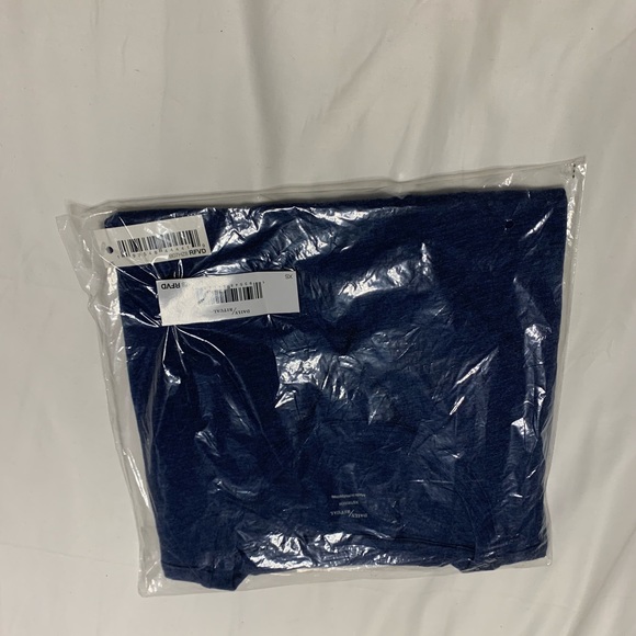 Daily Ritual T-shirt - Picture 2 of 2